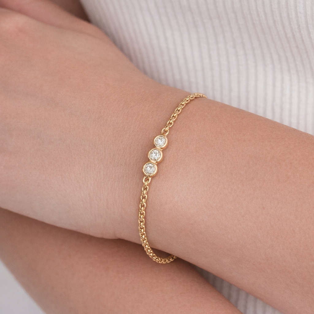 Slim Diamond Bracelet in Gold for Women